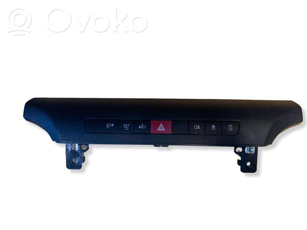 Iveco Daily 6th gen Botón interruptor de luz de peligro 