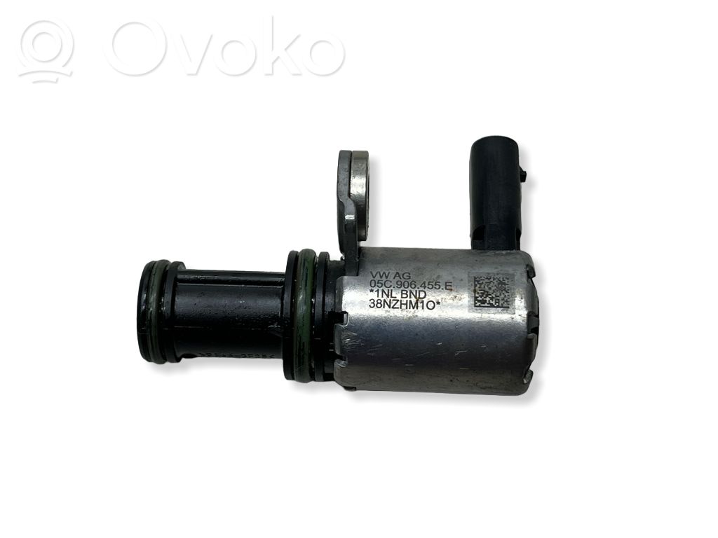 Volkswagen Polo VI Crankshaft position sensor 