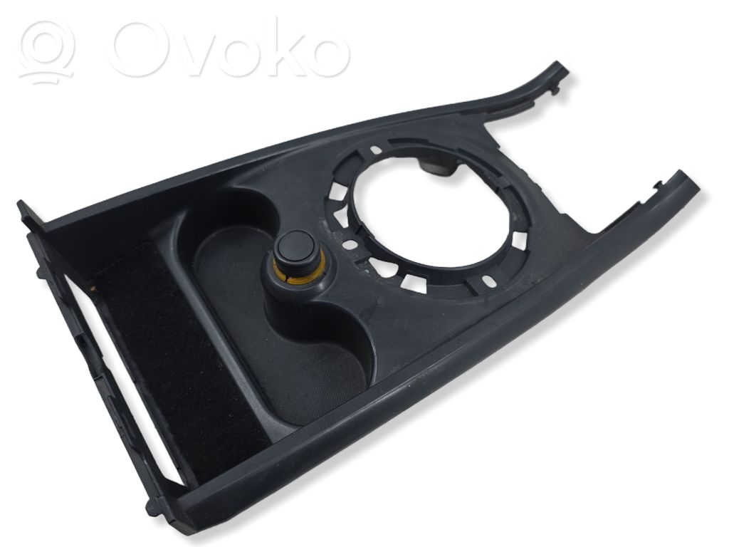 Renault Megane II Consola de plástico de la palanca de cambios 