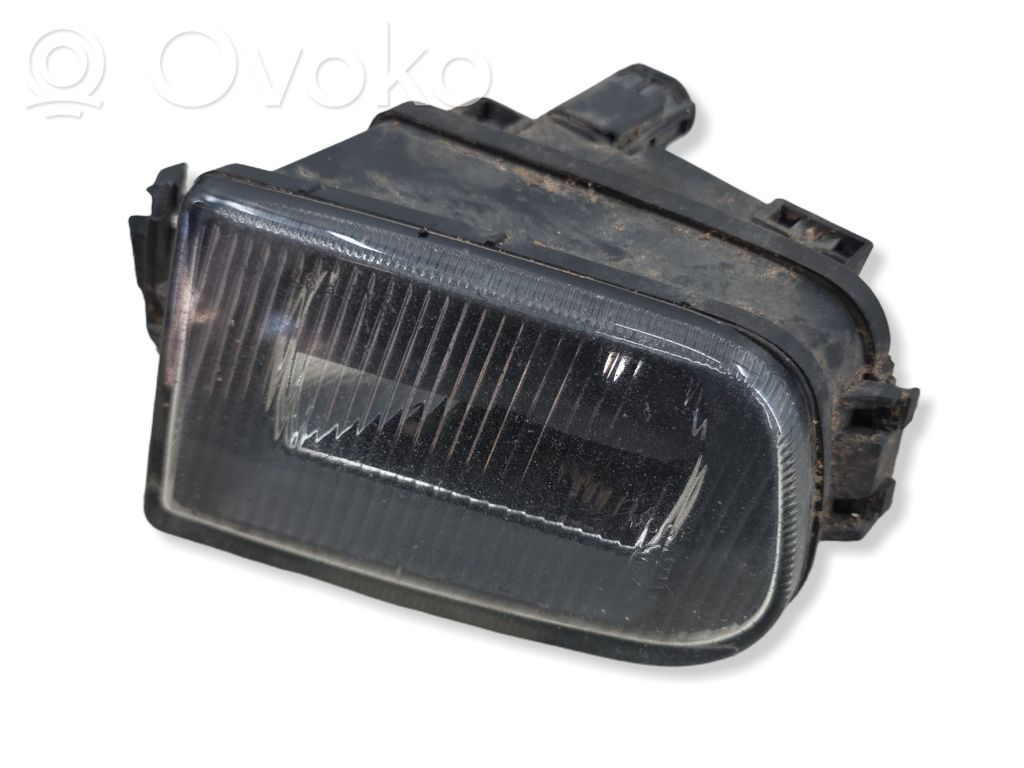 BMW 5 E39 Miglas lukturis priekšā 