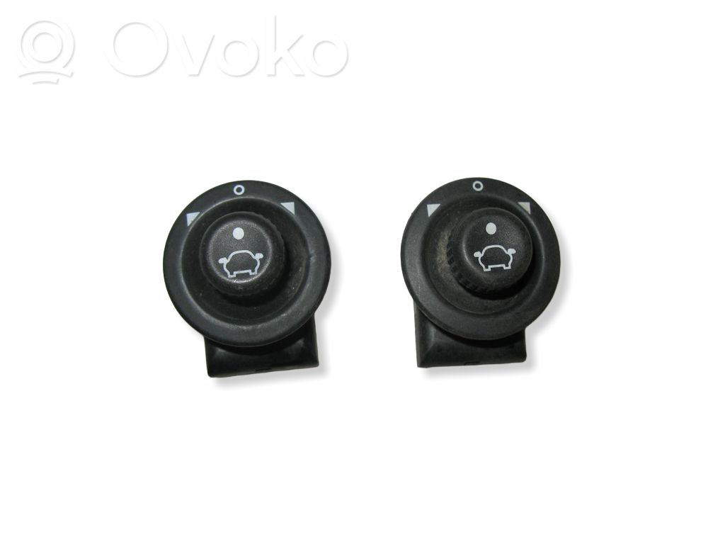 Interruptor del espejo lateral   93BG17B676BA