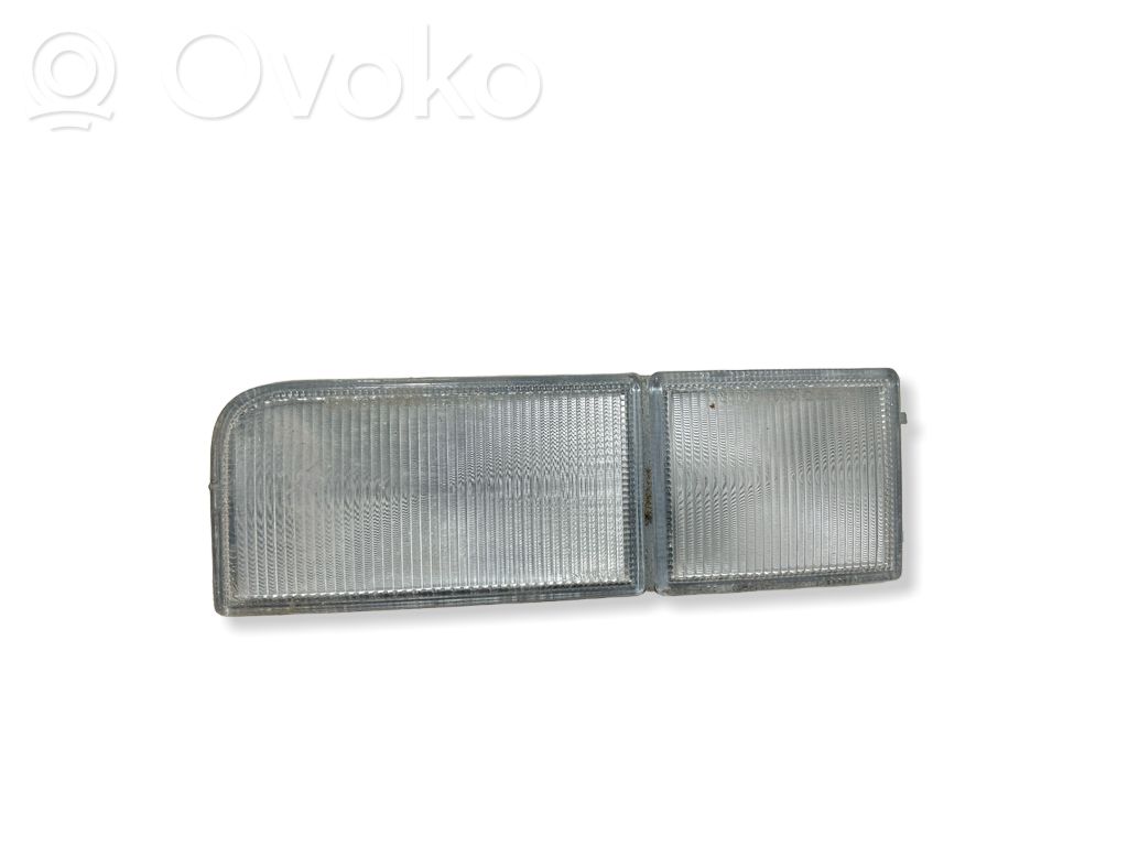 Volkswagen Golf III Odblask przedni 