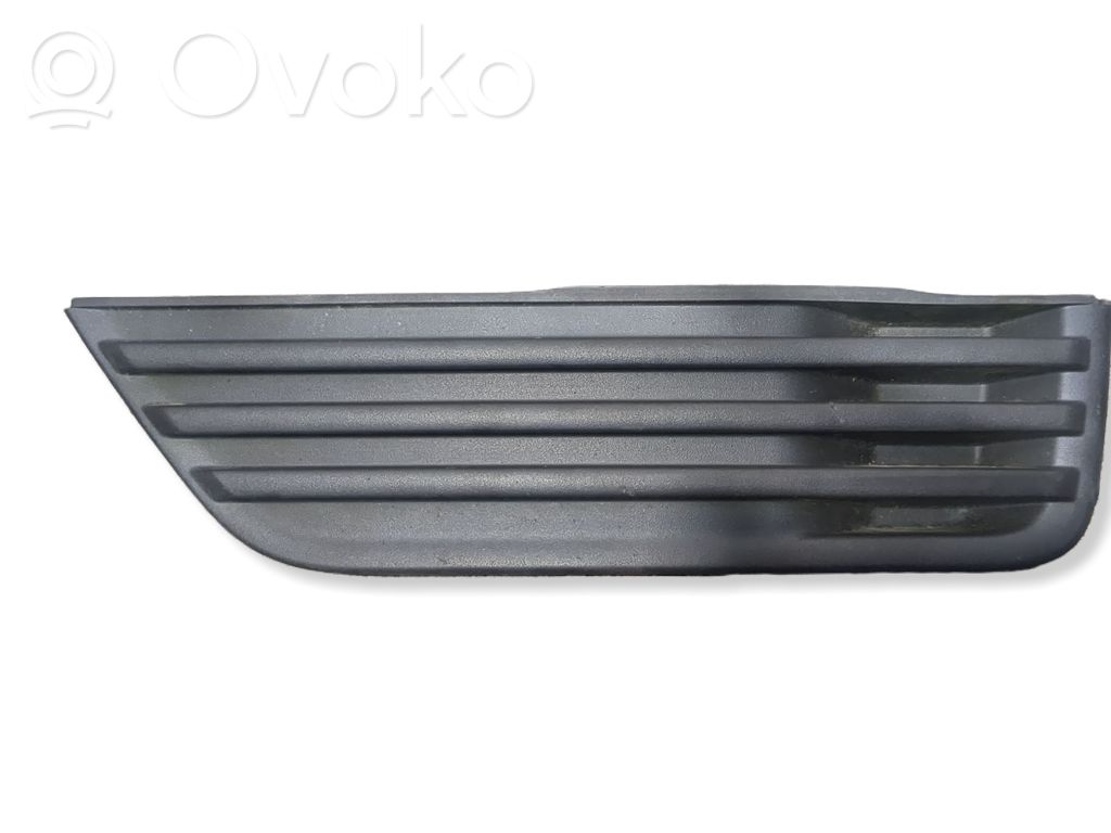 Ford Focus Front fog light trim/grill 