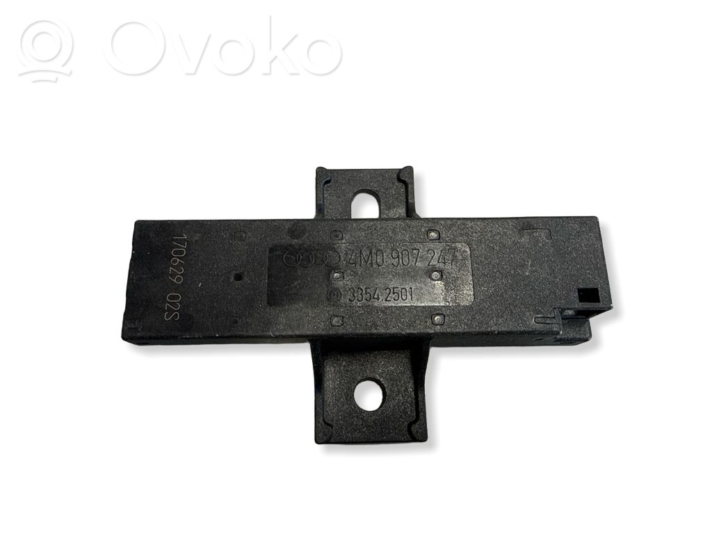 Keyless Steuergerät   4M0907247,33542501