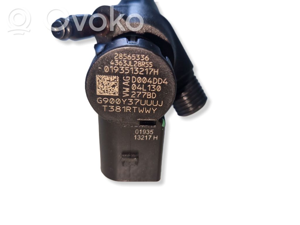 Inyector de combustible   04L130277BD,0193513217H