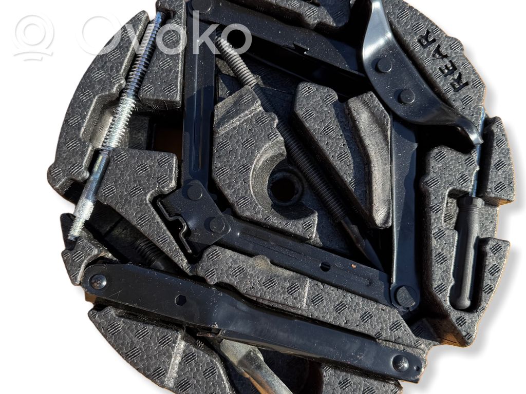 Opel Insignia A Tool set 