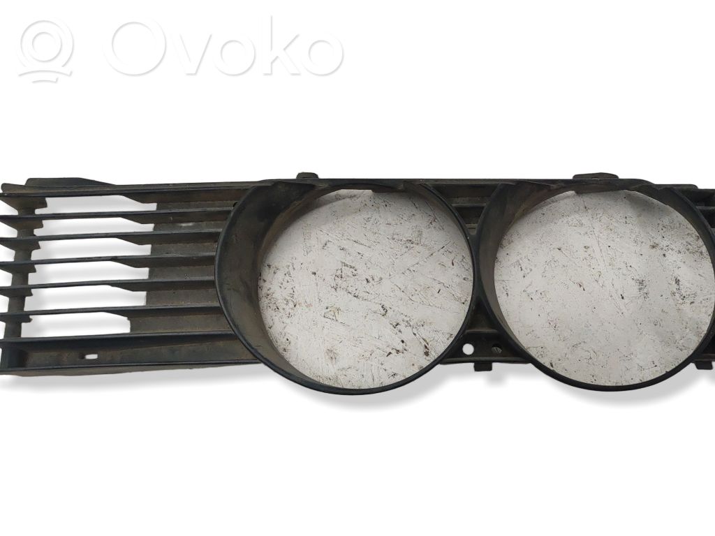 Under headlight/headlamp trim   1938425
