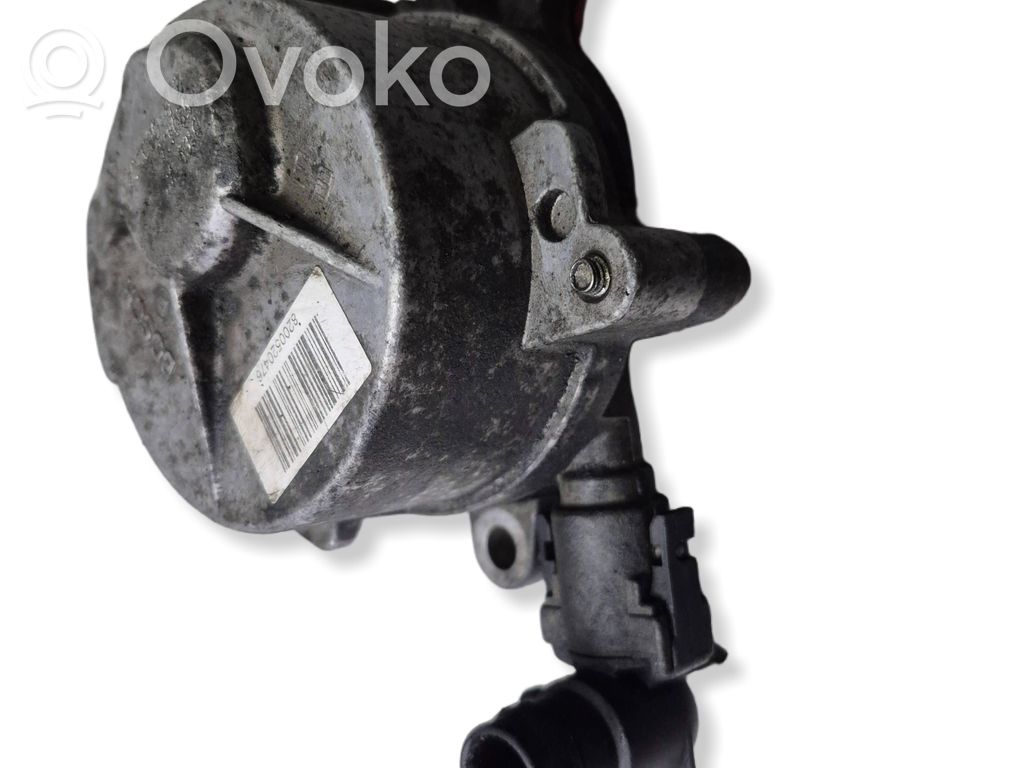 Renault Laguna III Vacuum pump 