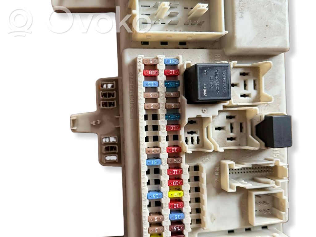 Volvo V50 Fuse module 