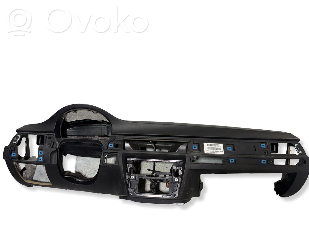 BMW 3 E90 E91 Dashboard 
