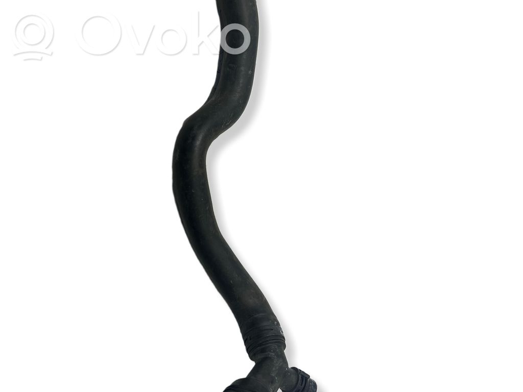 Audi A4 S4 B9 Engine coolant pipe/hose 