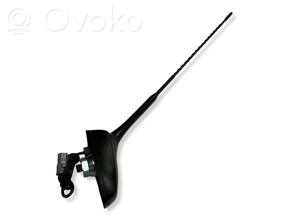 Radio antena