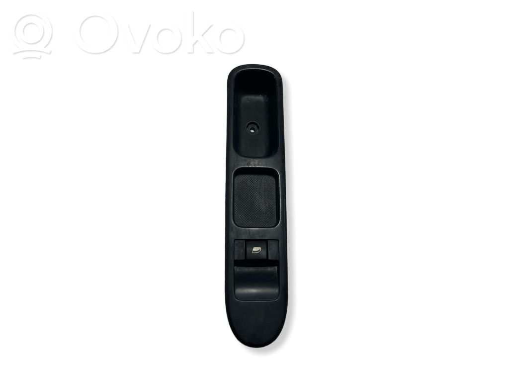 Citroen C3 Electric window control switch 