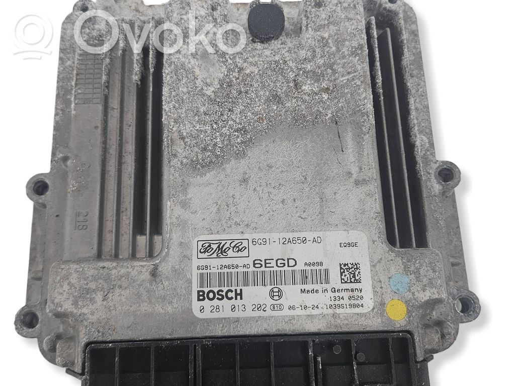 Land Rover Freelander 2 - LR2 Engine control unit/module 