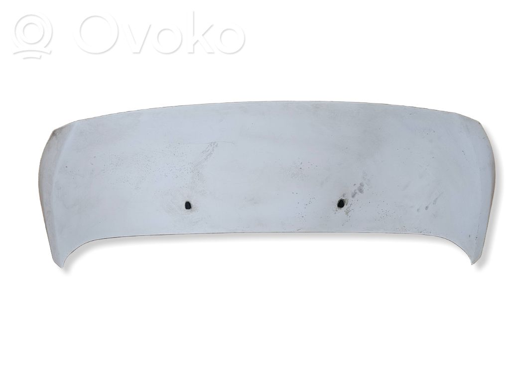 Dzinēja pārsegs (vāks)