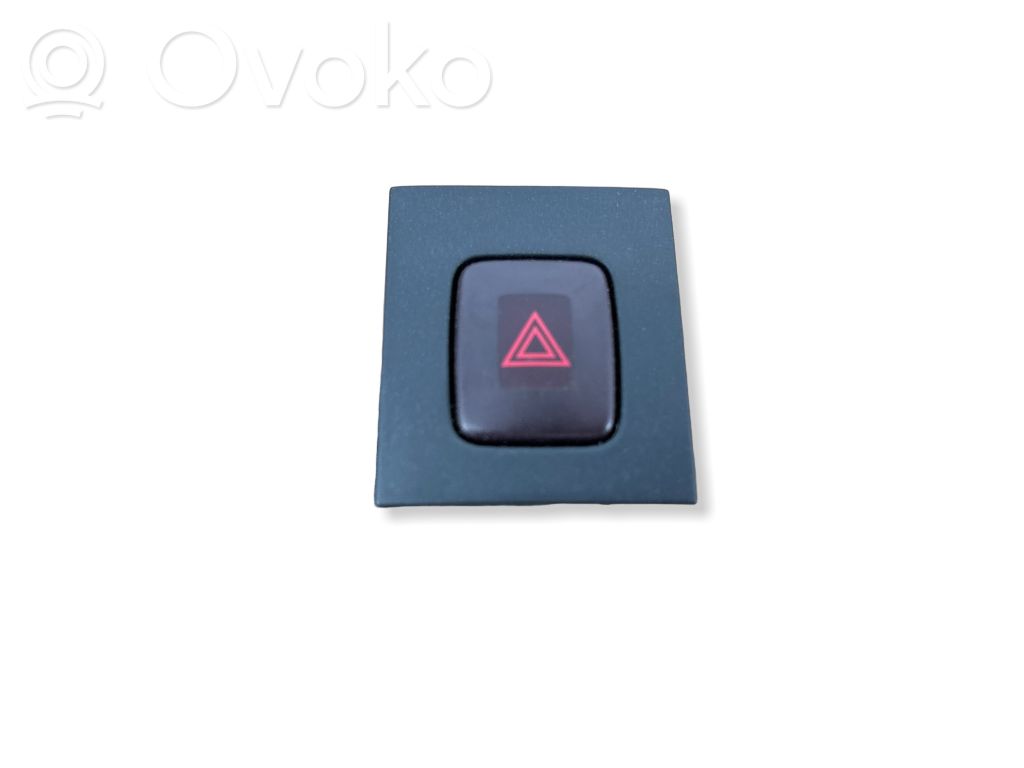 Volvo XC70 Hazard light switch 