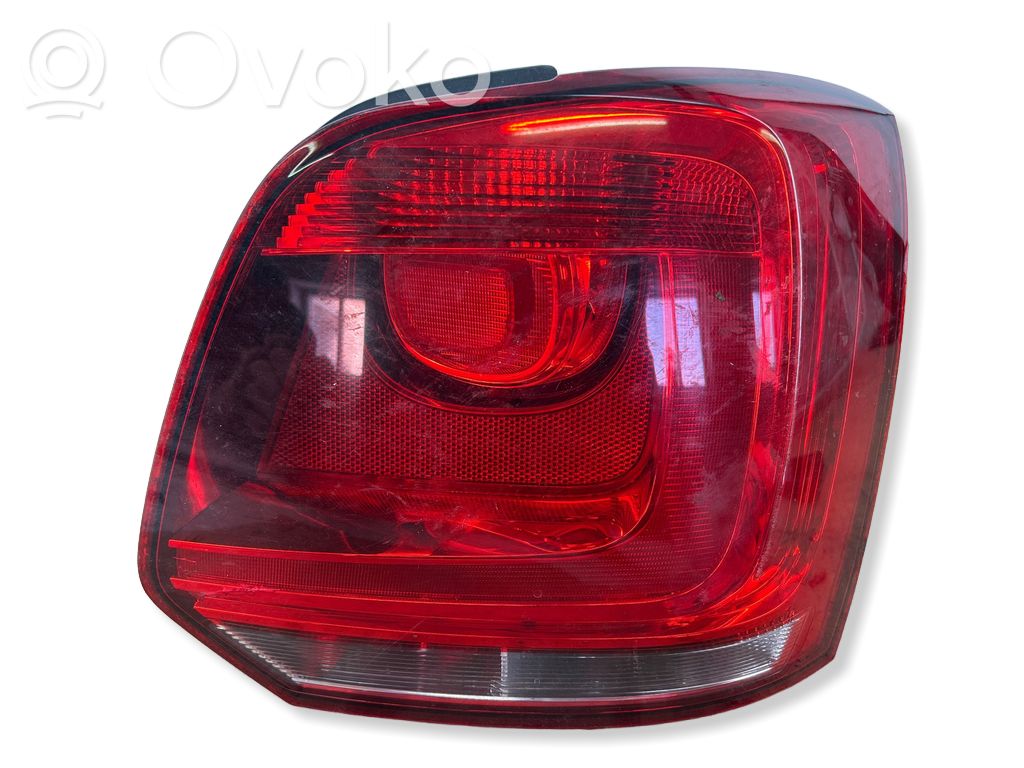 Volkswagen Polo V 6R Lampa tylna 