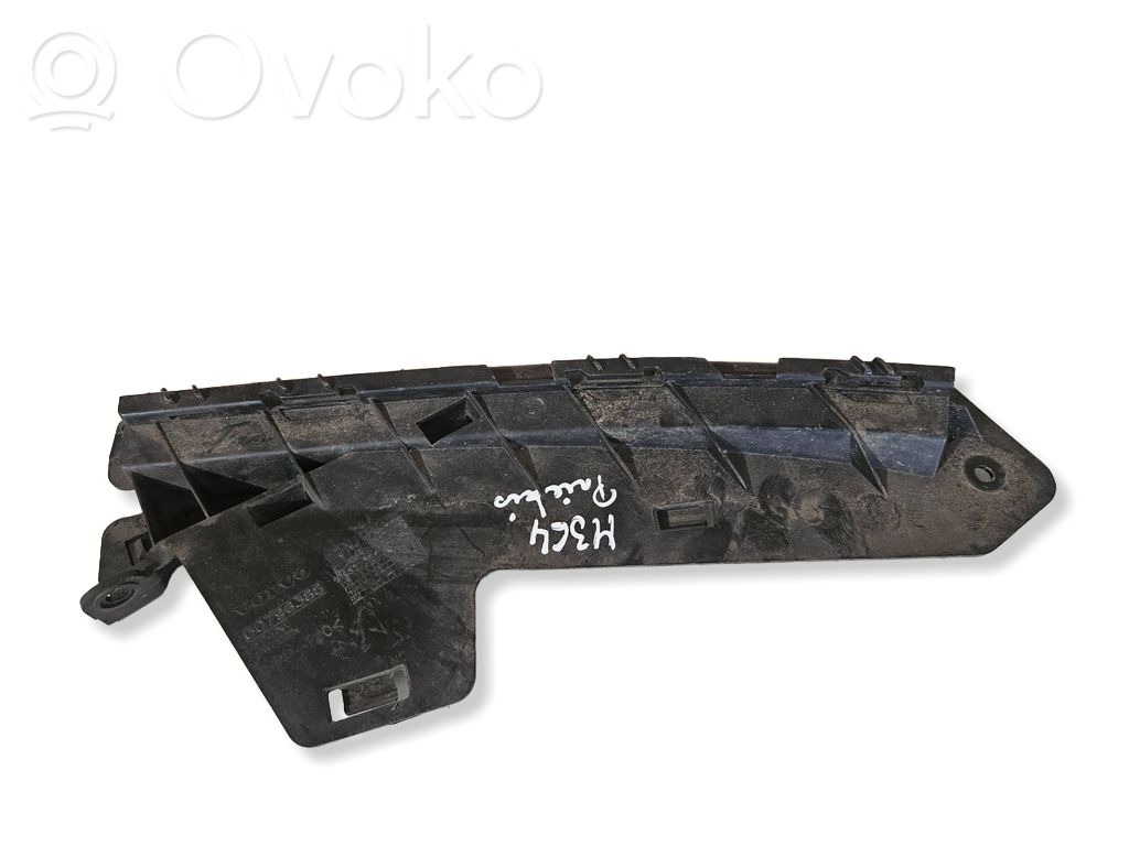 Volvo XC70 Etupuskurin kannake 