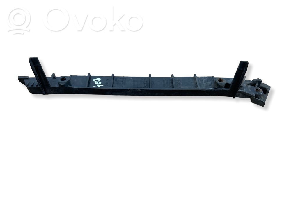 Opel Zafira C Uchwyt / Mocowanie zderzaka przedniego 