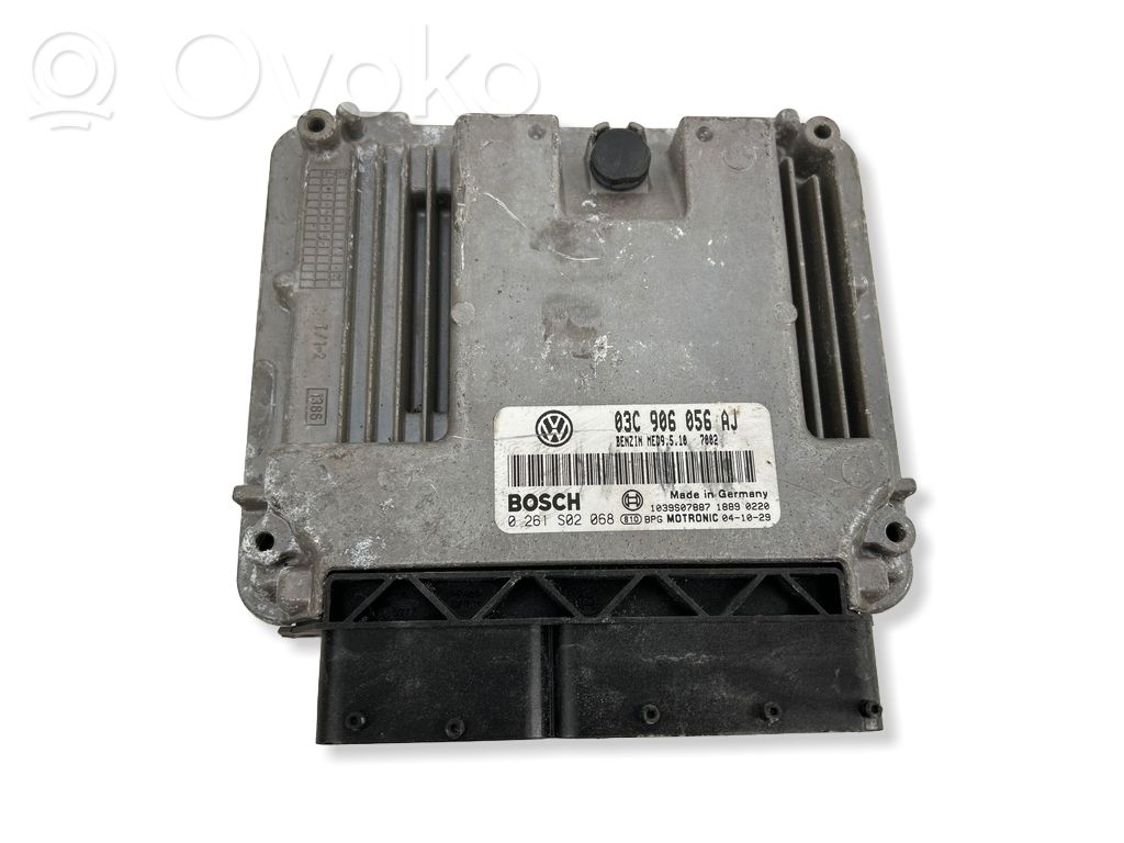 Volkswagen Golf V Engine control unit/module 