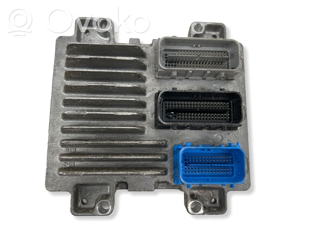 Opel Astra J Engine control unit/module 