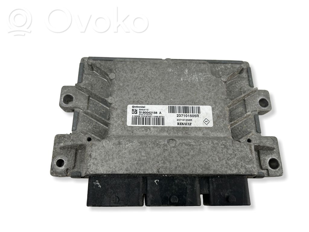 Renault Clio IV Engine control unit/module 