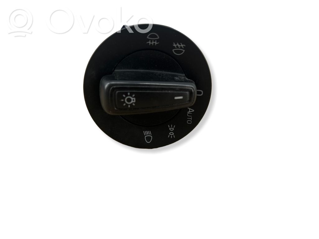 Skoda Octavia Mk3 (5E) Light switch 