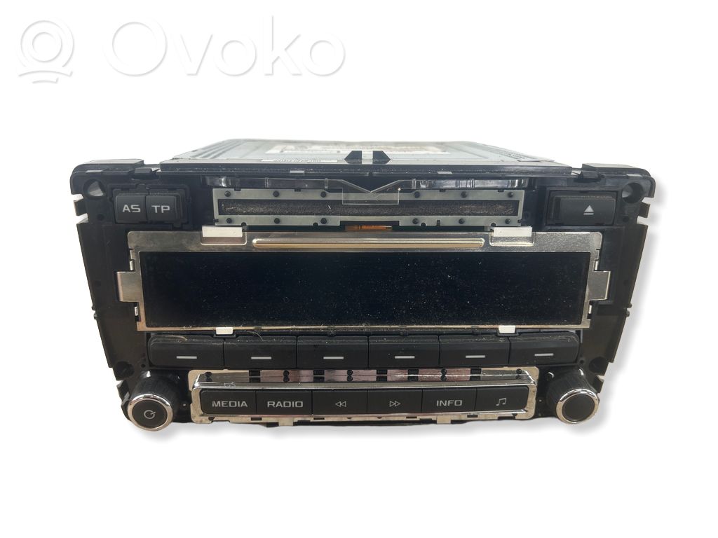 Skoda Yeti (5L) Panel / Radioodtwarzacz CD/DVD/GPS 