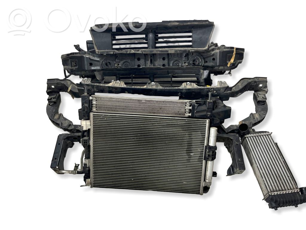 Radiatoru panelis   PASPRZEDNIKUGA,15TDCIAUTOMAT