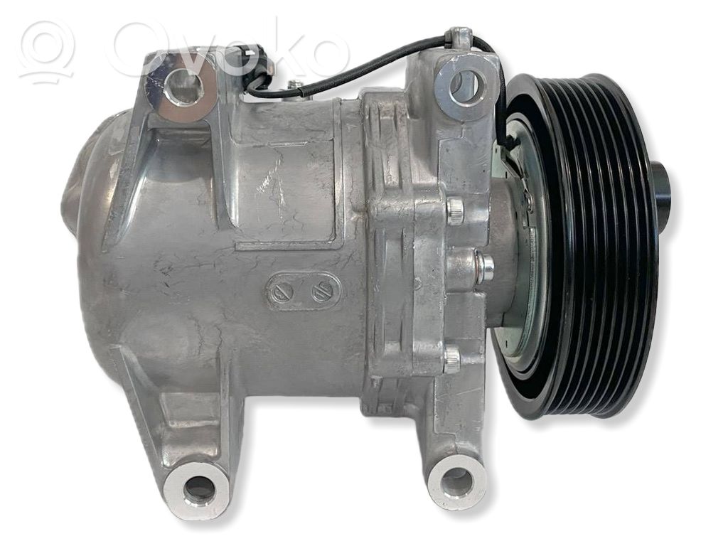 Kompresor / Sprężarka klimatyzacji A/C   92600EB400,92600AB40B,700510698,92600EB40B