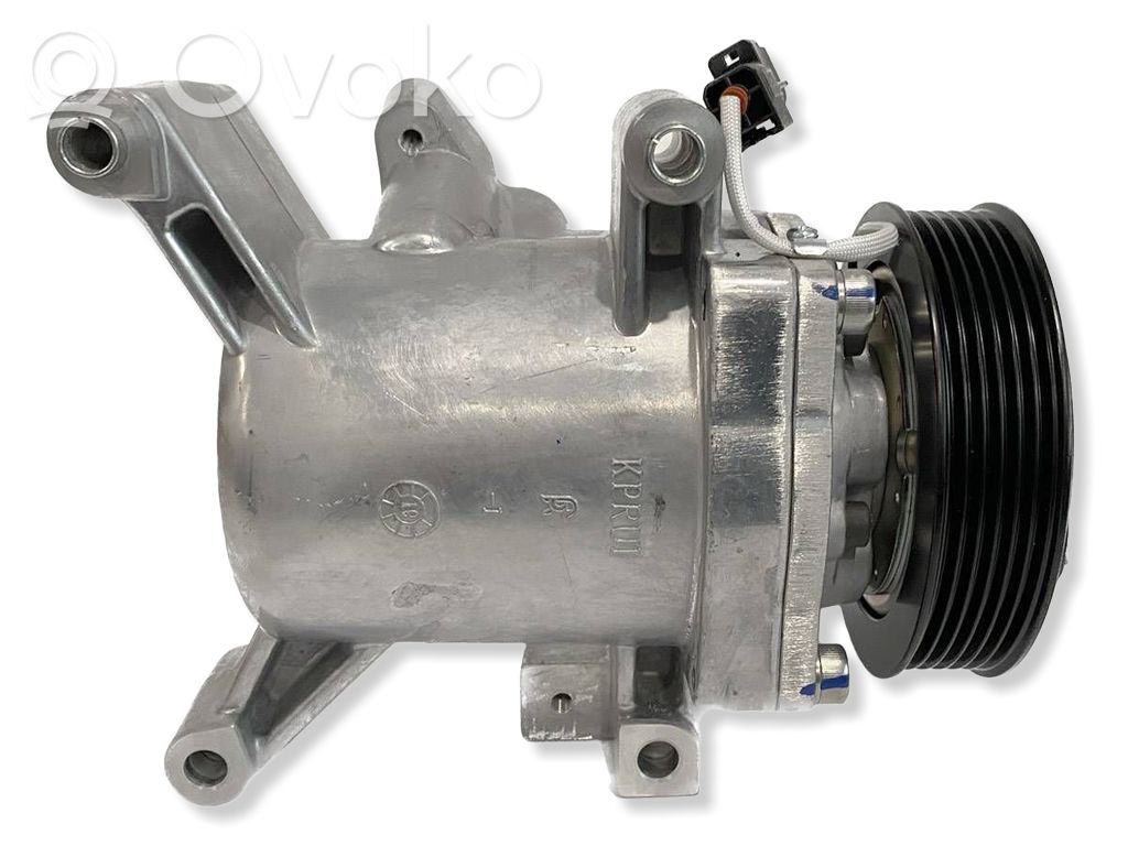 Mazda 3 II Compressore aria condizionata (A/C) (pompa) 