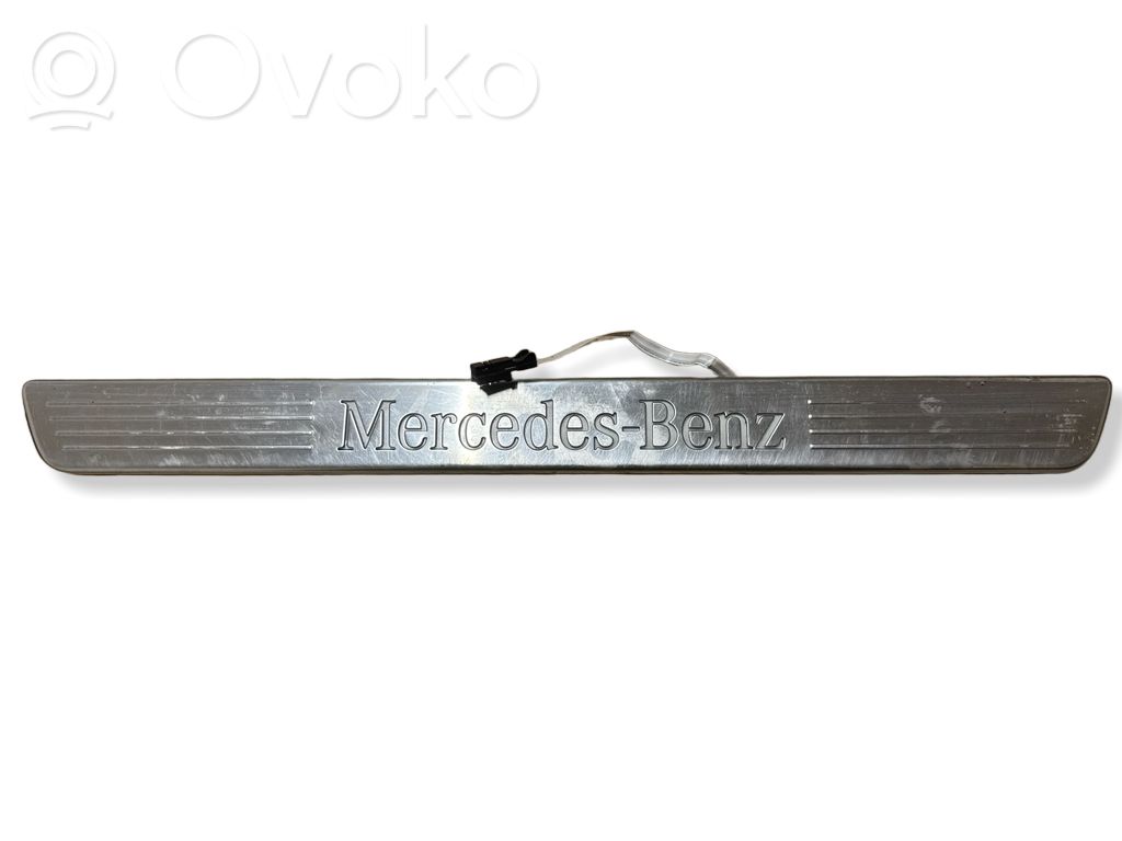 Mercedes-Benz A W176 Listwa progowa przednia 