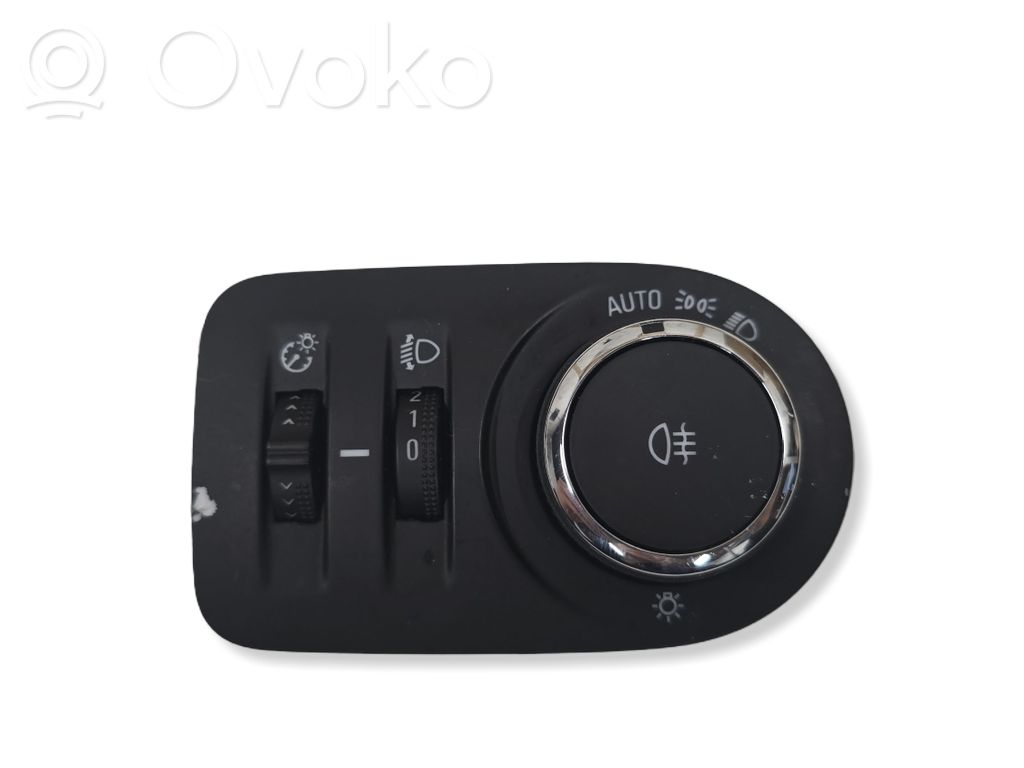 Opel Astra K Light switch 