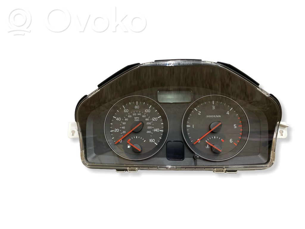 Volvo C30 Speedometer (instrument cluster) 