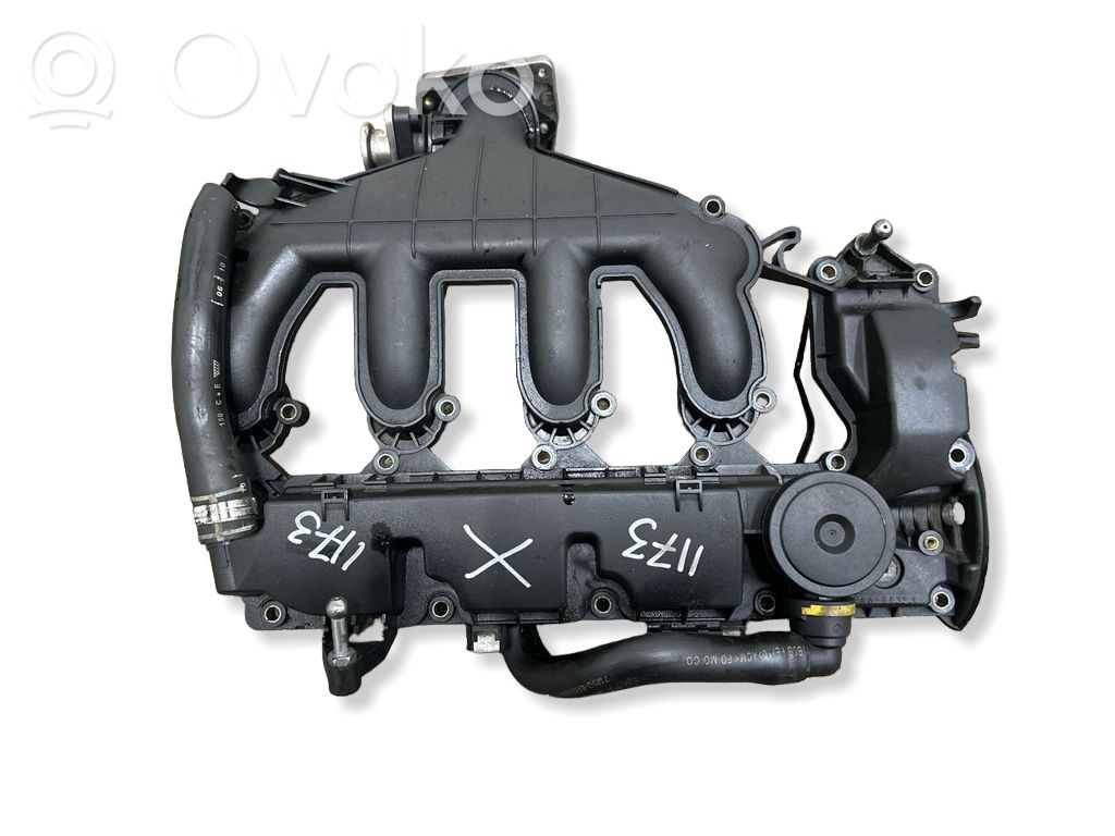 Volvo C30 Kolektorius įsiurbimo 