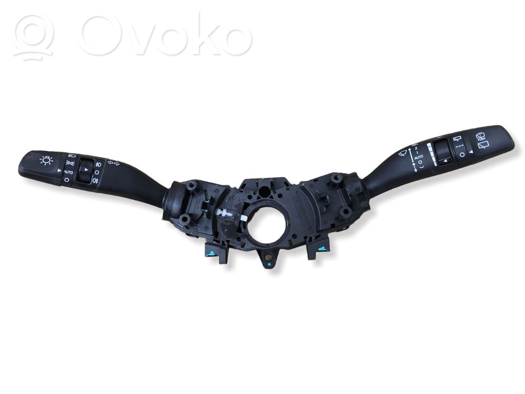KIA Optima Wiper turn signal indicator stalk/switch 
