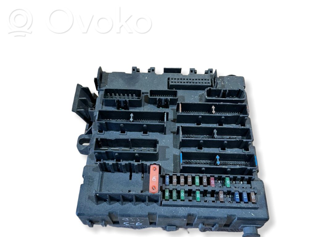 Saab 9-3 Ver2 Sulakemoduuli 