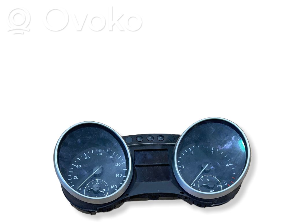 Mercedes-Benz GL X164 Licznik / Prędkościomierz 