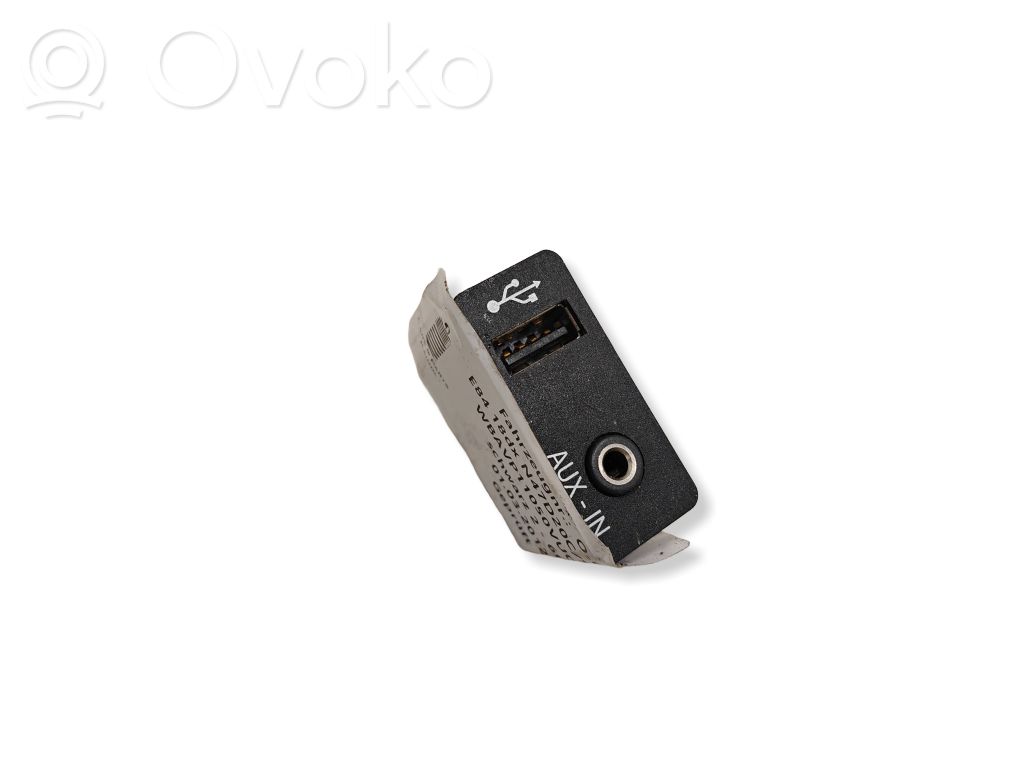 BMW X1 E84 USB socket connector 