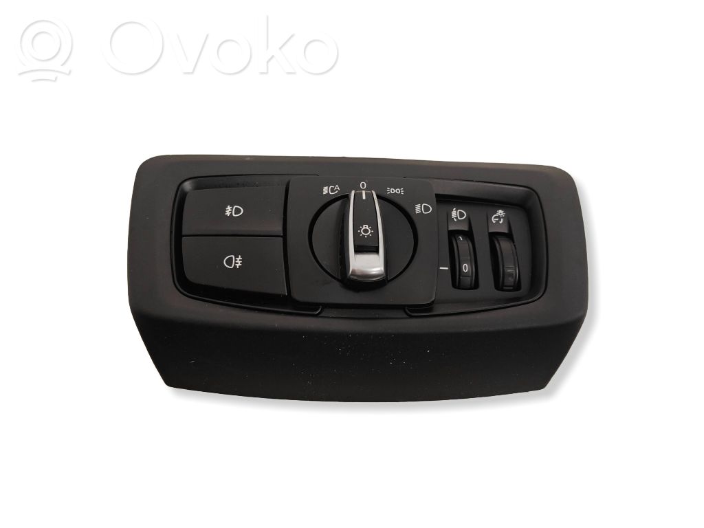 BMW 2 F46 Interruptor de luz 
