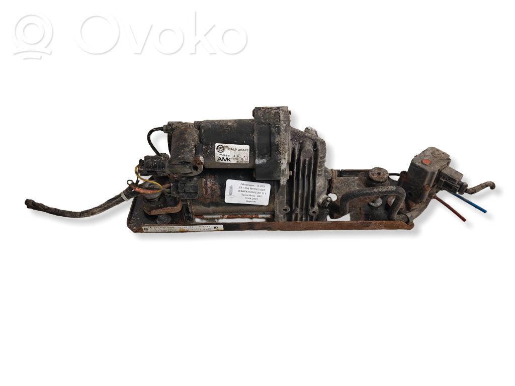 BMW 5 E60 E61 Air suspension compressor/pump 