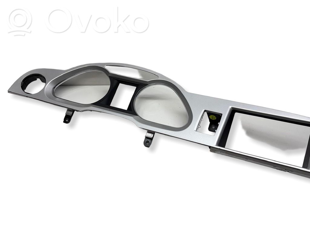 Audi A6 S6 C6 4F Dashboard trim 