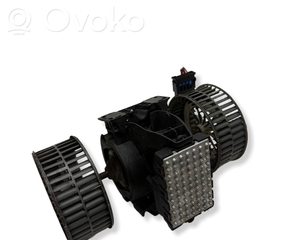 BMW 5 E60 E61 Mazā radiatora ventilators 