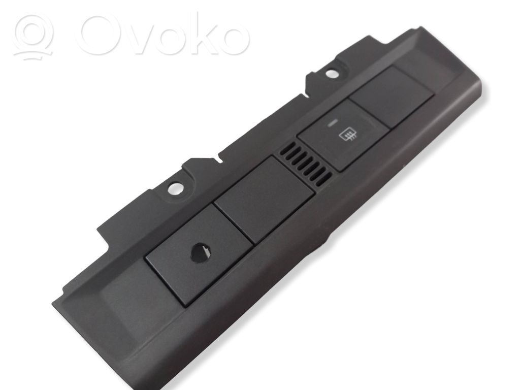 Windscreen/window heater switch   4M5113D734BB