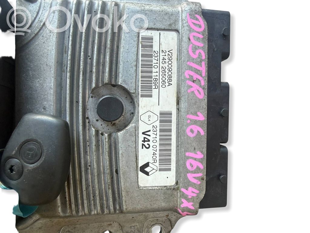 Dacia Duster Engine control unit/module 