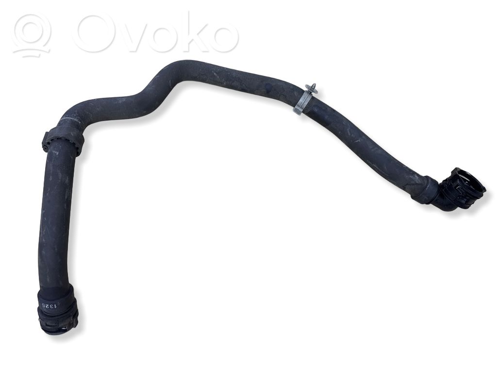 Peugeot 308 Conductă/furtun lichid de răcire motor 