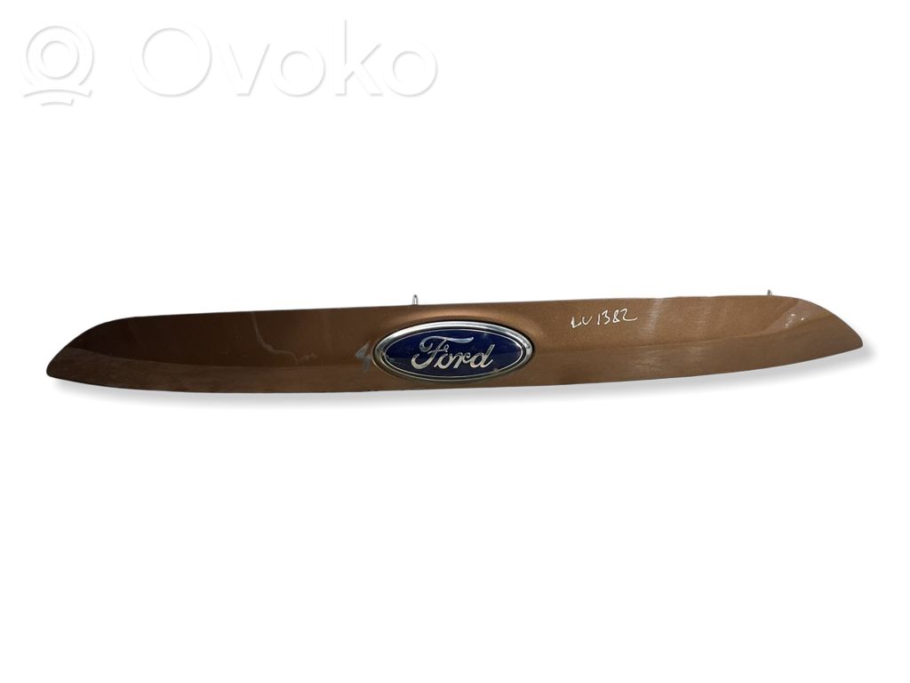Ford Kuga II Poszycie / Tapicerka tylnej klapy bagażnika 
