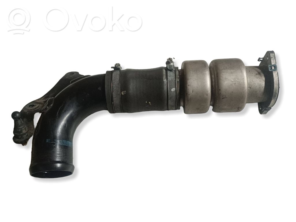 Intercooler hose/pipe   AV616C750AC