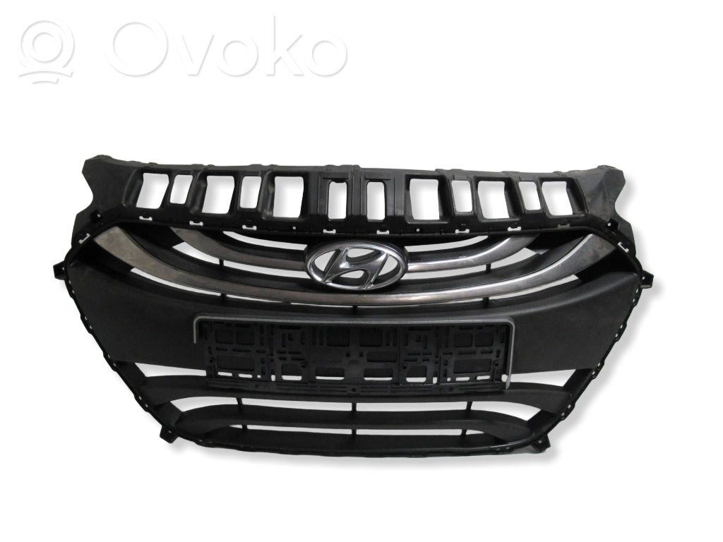 Hyundai i30 Maskownica / Grill / Atrapa górna chłodnicy 