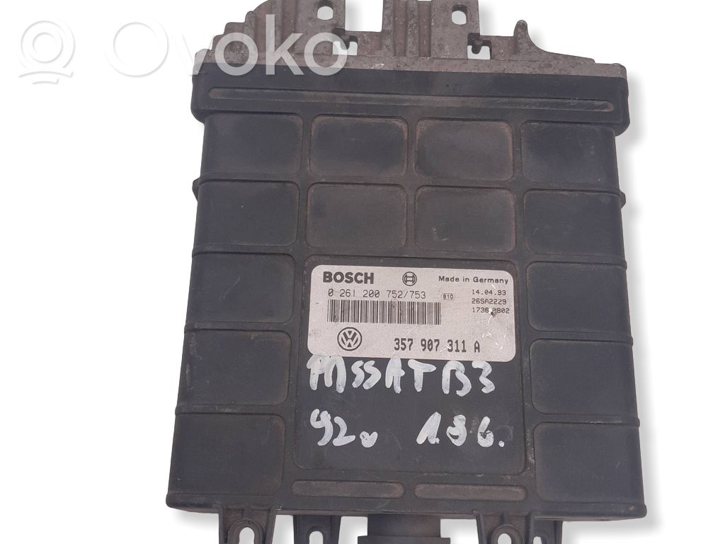 Engine control unit/module   0261200752,26SA2229,357907311A